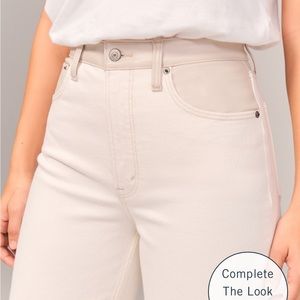 Abercrombie & Fitch: Curve Love Ultra High Rise 90s Straight Jean